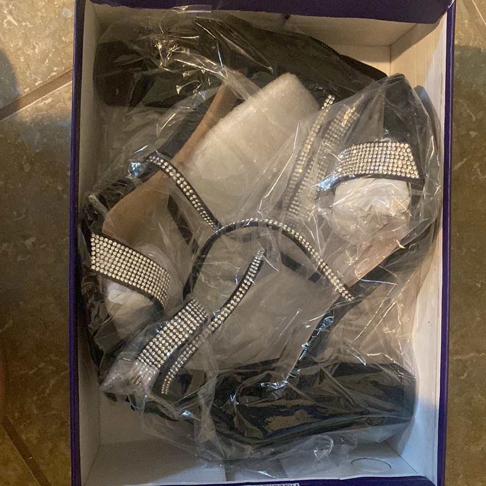 “Black Glitter High Heels by “___brand__ “ - Picture 2 of 5